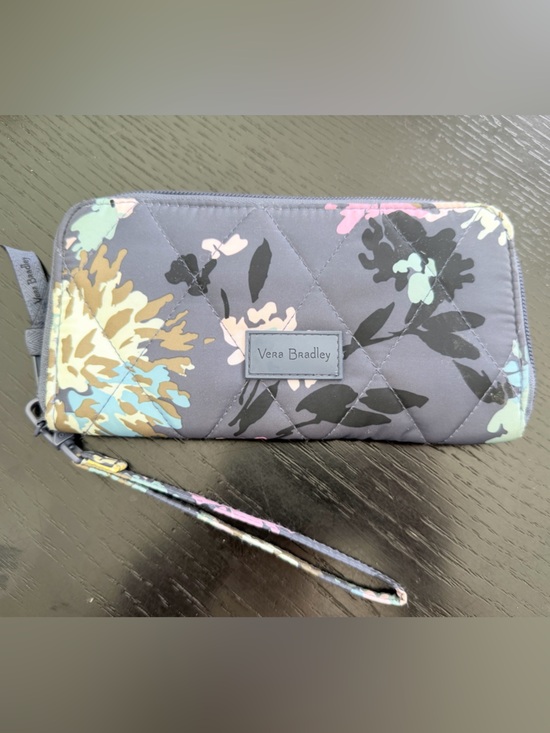 Vera Bradley Handbags - Vera Bradley Wallet